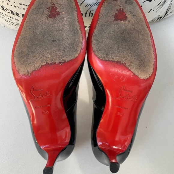 Authentic Christian Louboutin, Simple patent pump - Picture 6 of 10
